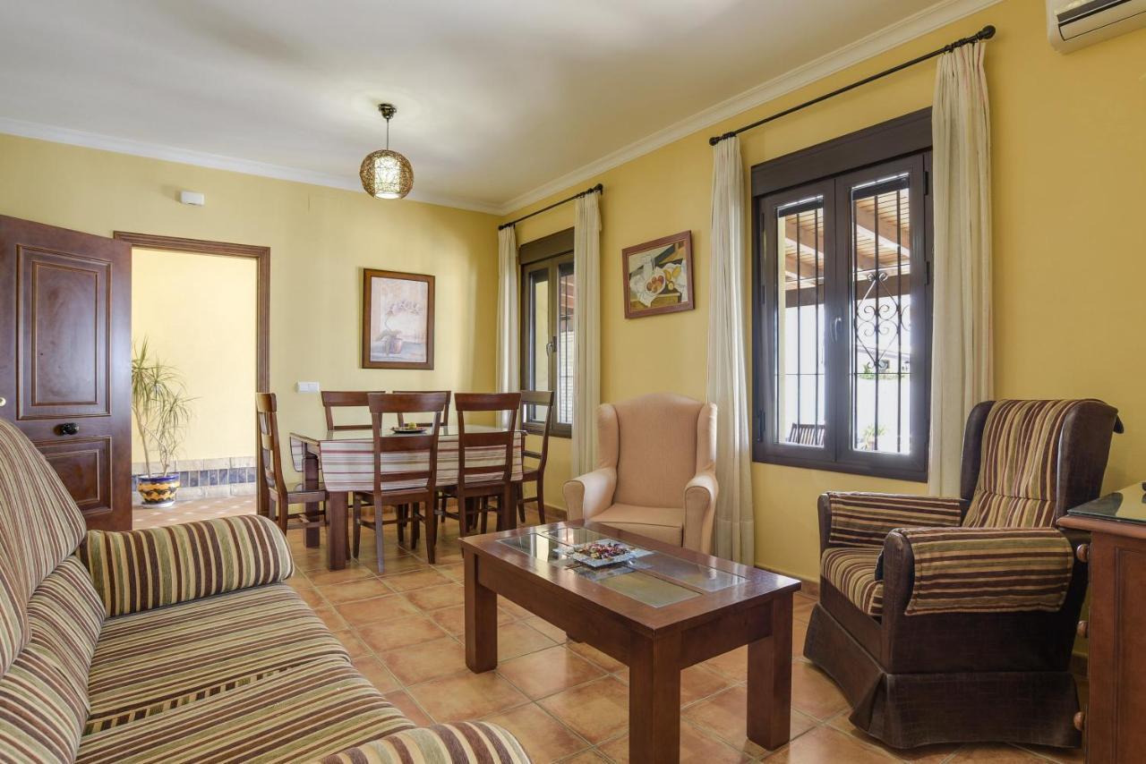 Villa Fuentes Solo Familias Conil De La Frontera Bagian luar foto