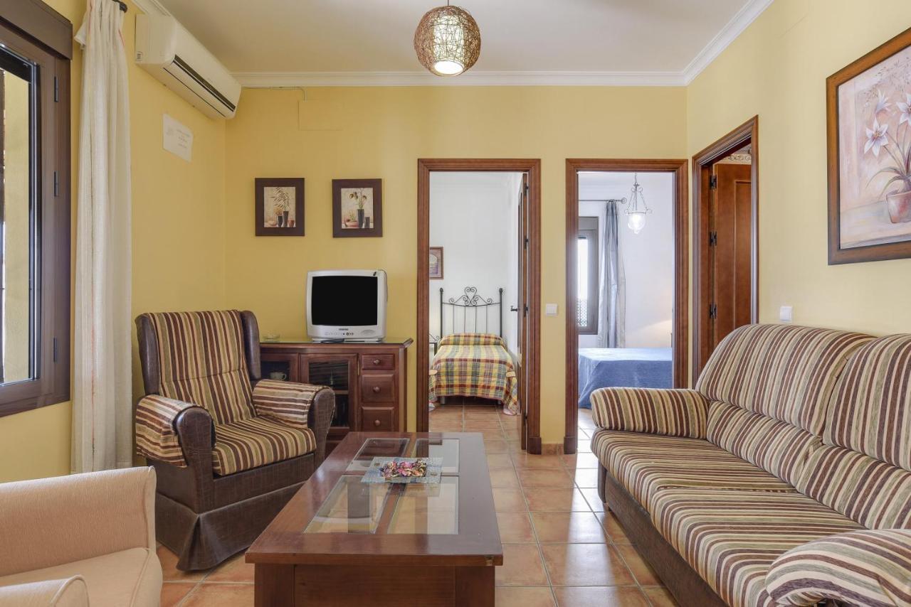 Villa Fuentes Solo Familias Conil De La Frontera Bagian luar foto
